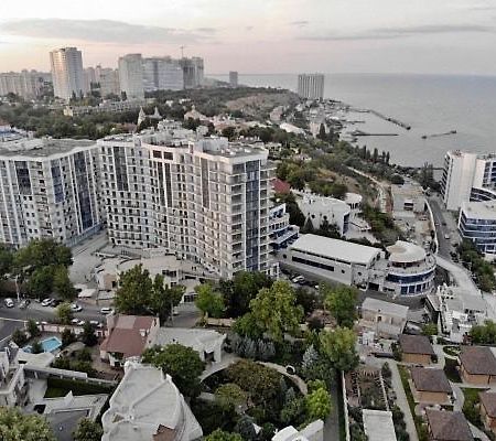 Iren Apartments 1+1 Οδησσός Εξωτερικό φωτογραφία